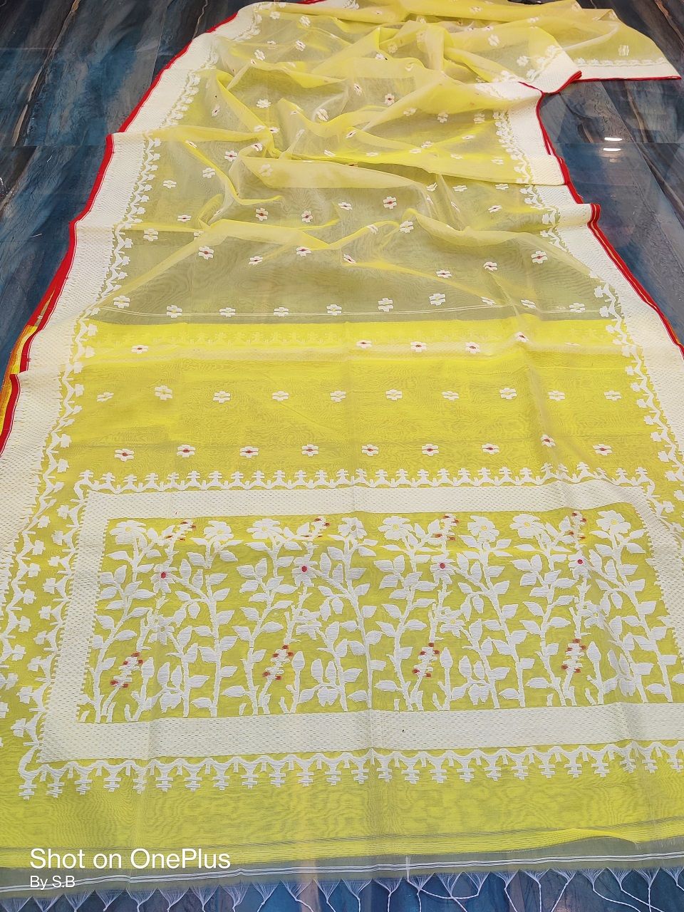 Marvellous Yellow Muslin Silk Jamdani Handwoven Saree