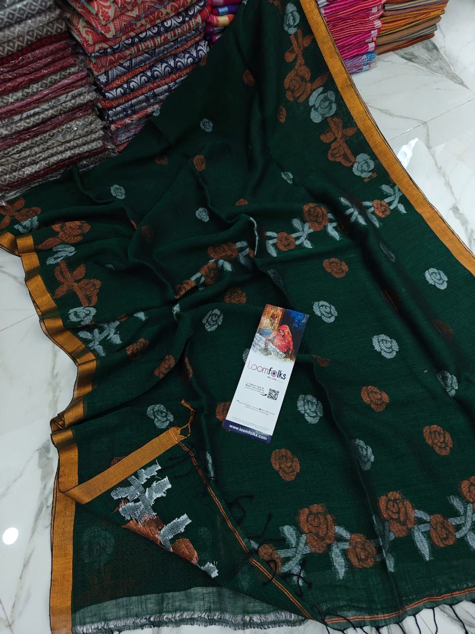 Bottle Green Floral Linen Jamdani Saree With Running Blouse
