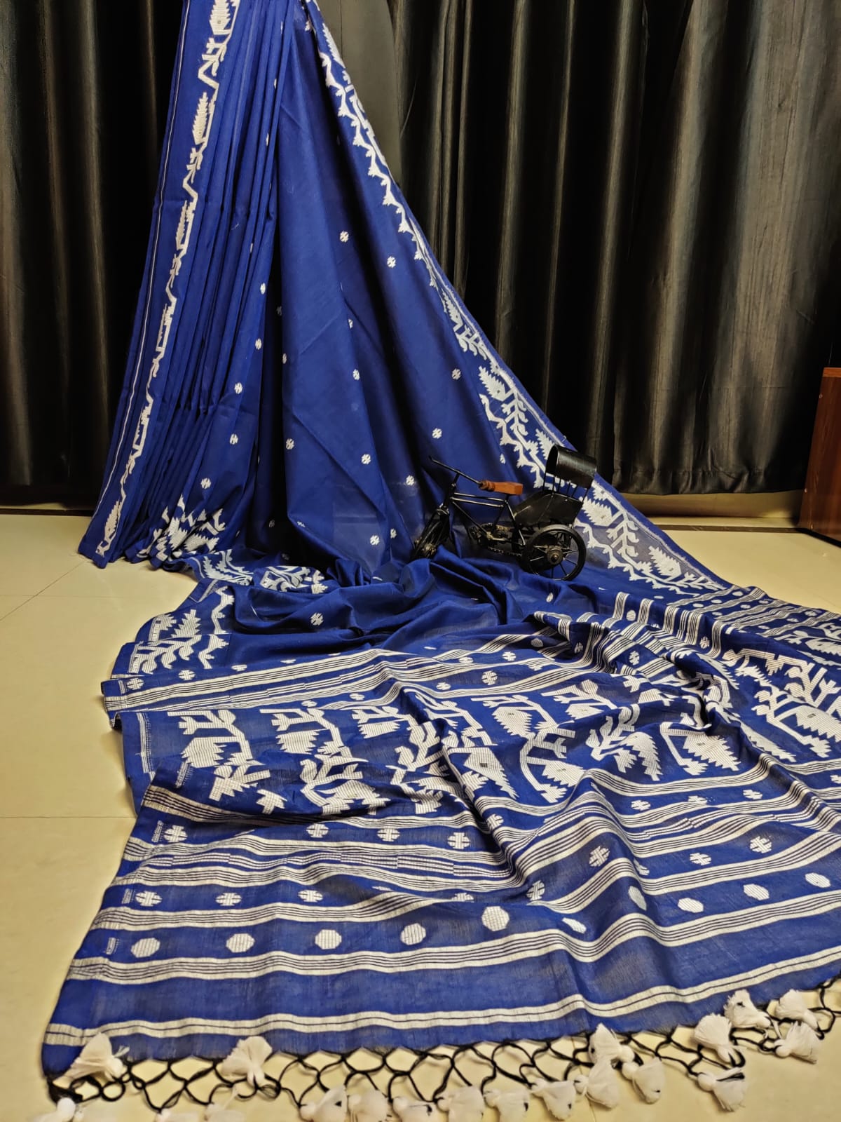 Deep Blue Exclusive Mul Cotton Jamdani Saree