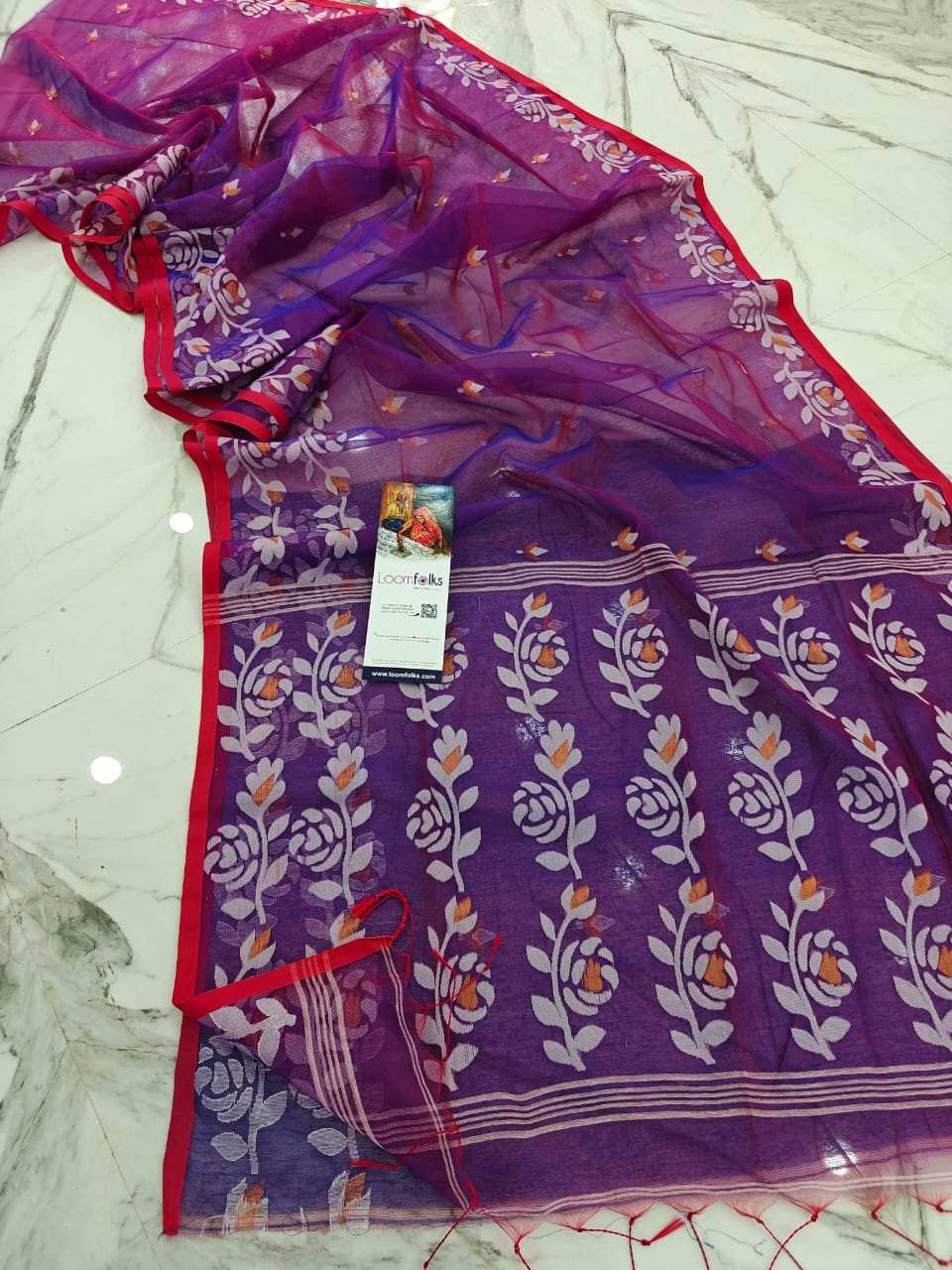 Dual Tone Red Blue Resham Rose Muslin Saree With Blouse Piece