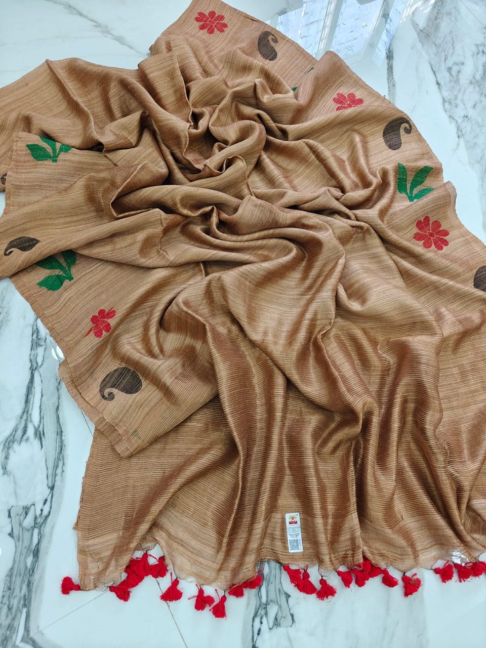 Golden Brown Pure Matka Silk Saree With Artistic Border