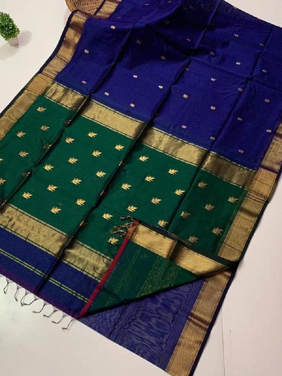 Graceful Blue Green Cotton Silk Saree For All Occassion