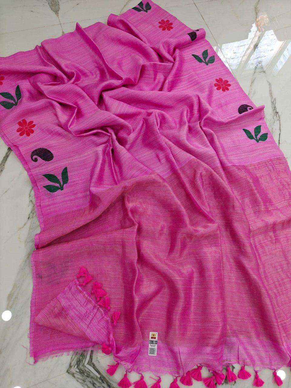 Pink Plain Pure Matka Silk Saree With Artistic Border