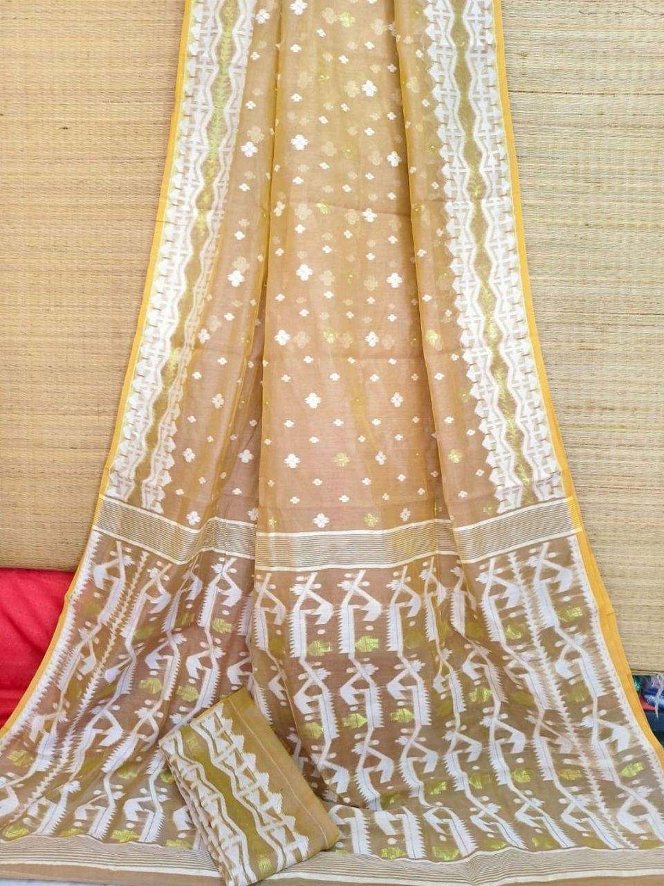 Beauty Brown Dhakai Cotton Silk Jamdani Saree With Blouse Piece