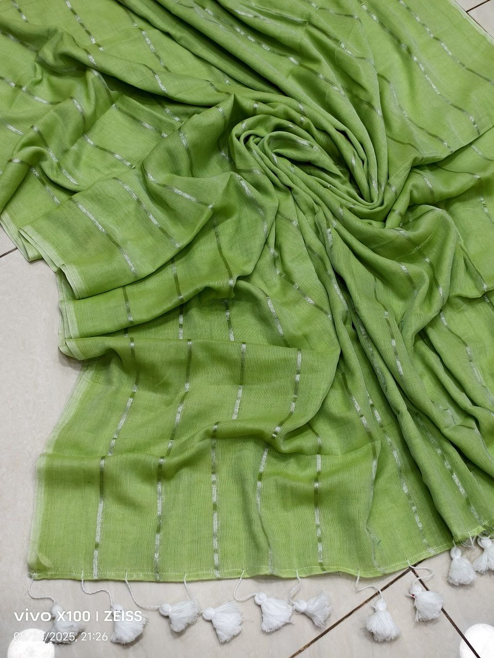 Grass Green Mul Cotton Zari Stripe Sari Without Blouse Piece
