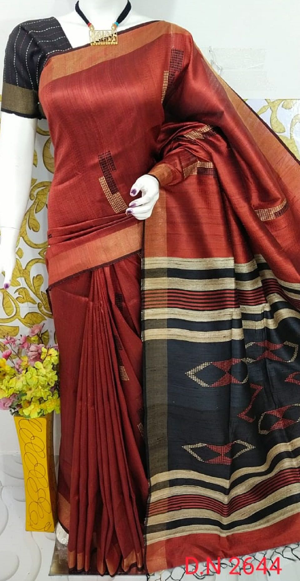 Awesome Rust Pure Tussar Dupion Raw Silk With Black Pallu