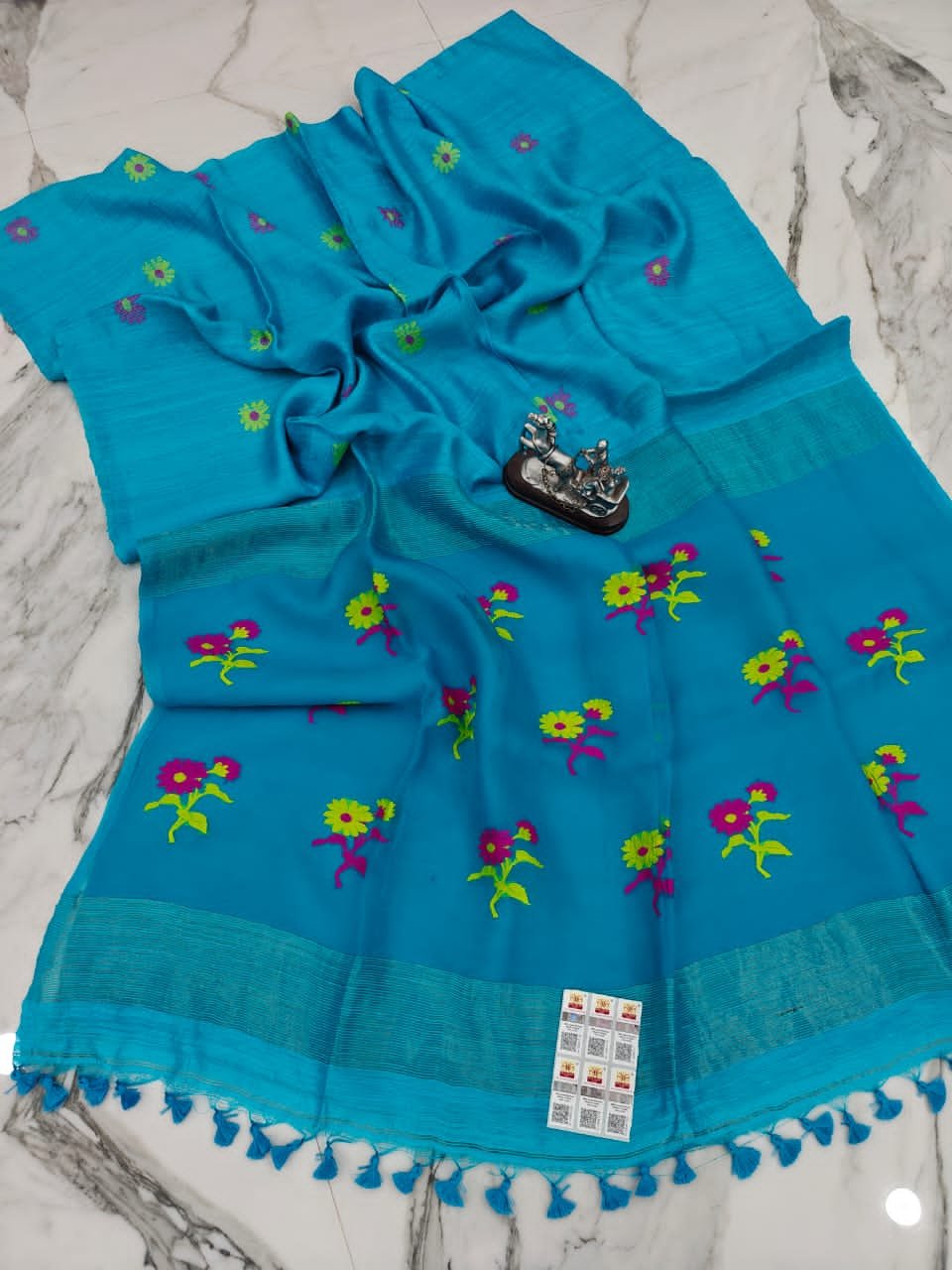 Blue Pure Matka Resham Silk Handloom Floral Motif Saree Blue Pure Matka Resham Silk Handloom Floral Motif Saree