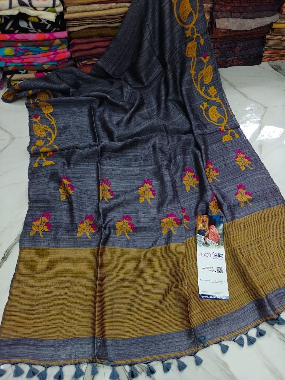 Deep Grey Premium Pure Wash Matka Resham Silk Saree Deep Grey Premium Pure Wash Matka Resham Silk Saree