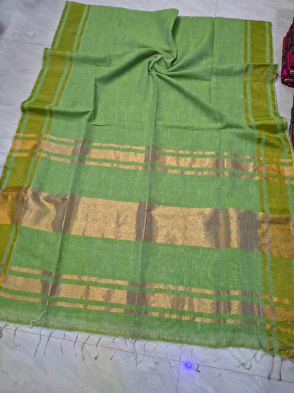 Elegant Green Plain Linen Saree With Horizontal Stripes Border