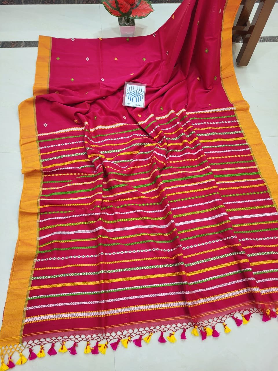 PinkyRed Butti Design Pure Handwoven Cotton Saree With Stripped Pallu PinkyRed Butti Design Pure Handwoven Cotton Saree With Stripped Pallu