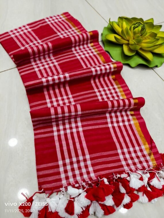 Beautiful Red Check Cotton Saree For Casual Wear