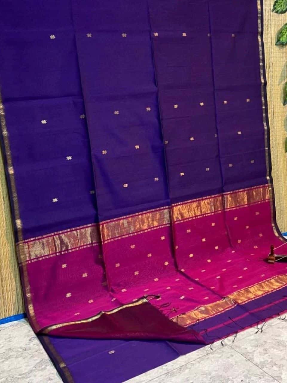 Luminous Voilet Pink Cotton Silk Saree With Lovely Thin Borders Luminous Voilet Pink Cotton Silk Saree With Lovely Thin Borders