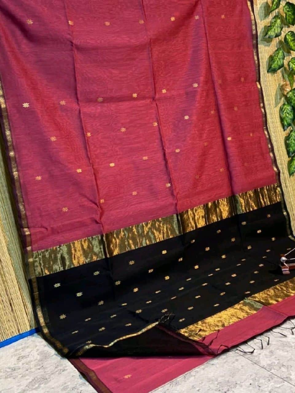 Peachy Pink Cotton Silk Saree With Lovely Thin Borders Peachy Pink Cotton Silk Saree With Lovely Thin Borders