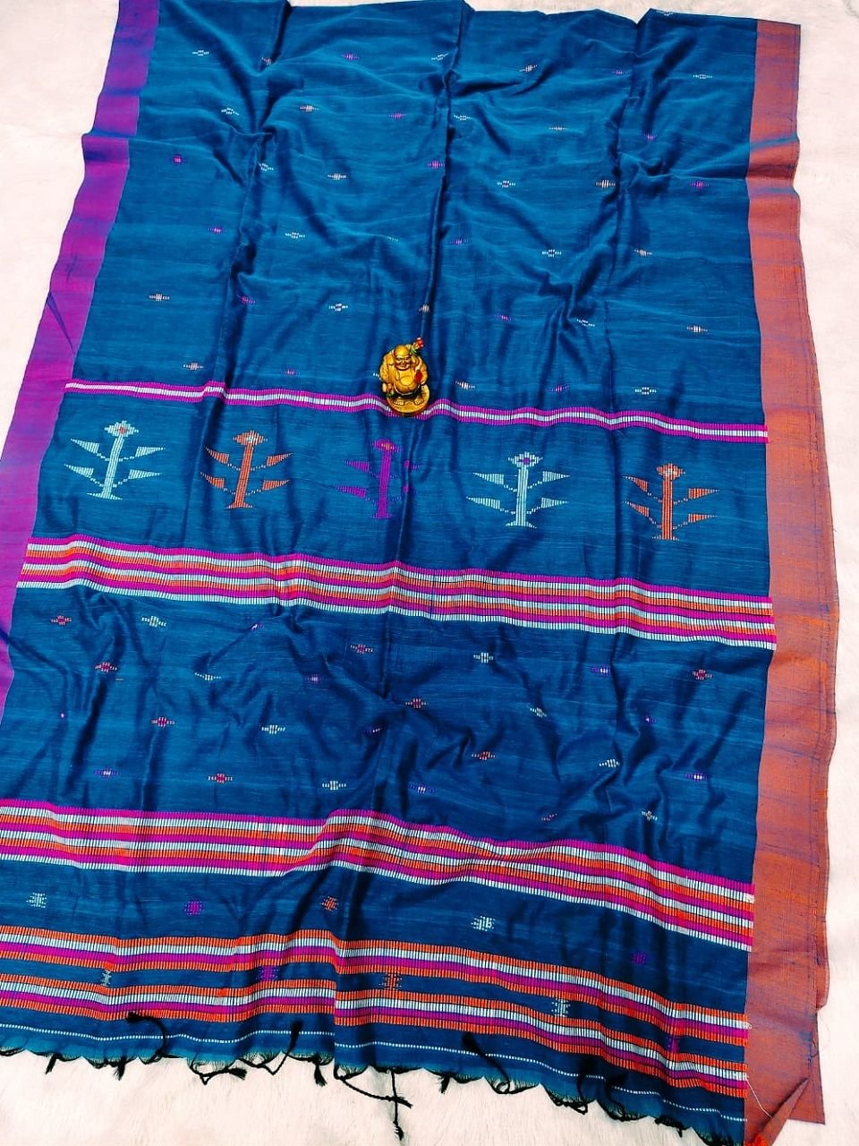 Royal Blue Handwoven Cotton Saree For Casual Wearing Royal Blue Handwoven Cotton Saree For Casual Wearing