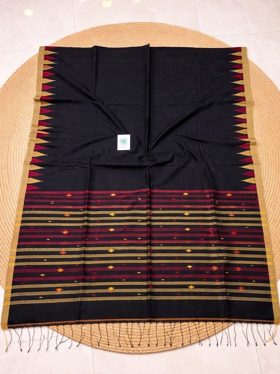 Black Yellow Handloom Premium Cotton Needle Work Jamdani Saree Black Yellow Handloom Premium Cotton Needle Work Jamdani Saree
