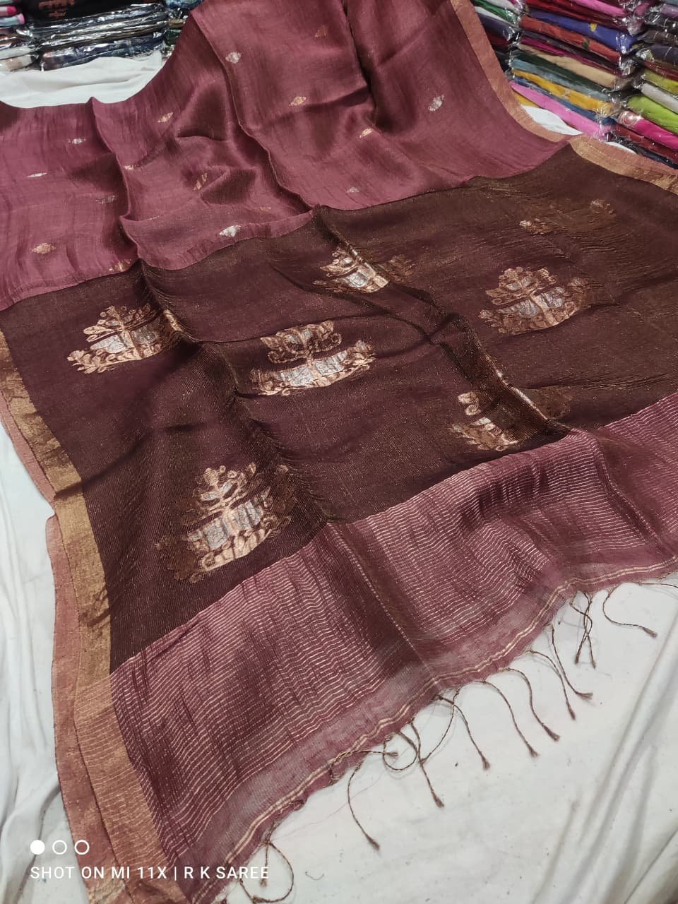 Bright Brown Premium Silk Linen Handloom Saree With Zari Motif Bright Brown Premium Silk Linen Handloom Saree With Zari Motif