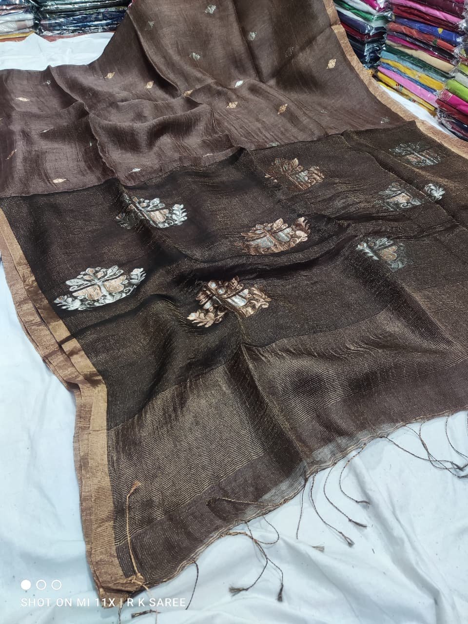 Deep Mocha Brown Premium Silk Linen Handloom Saree With Zari Motif Deep Mocha Brown Premium Silk Linen Handloom Saree With Zari Motif