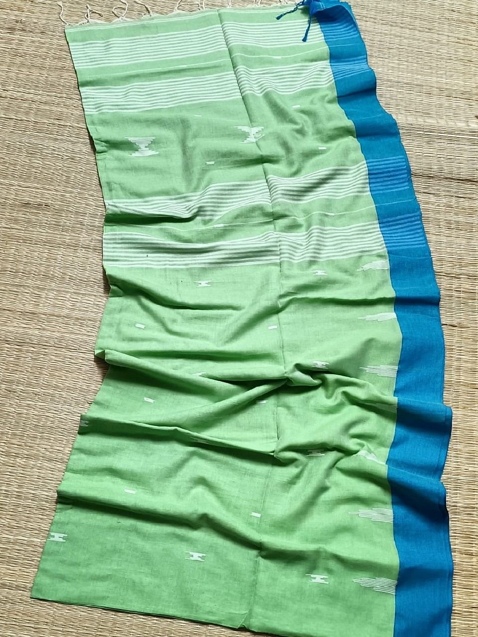 Green Blue Damru Temple Pattern Handloom Soft Cotton Saree Green Blue Damru Temple Pattern Handloom Soft Cotton Saree