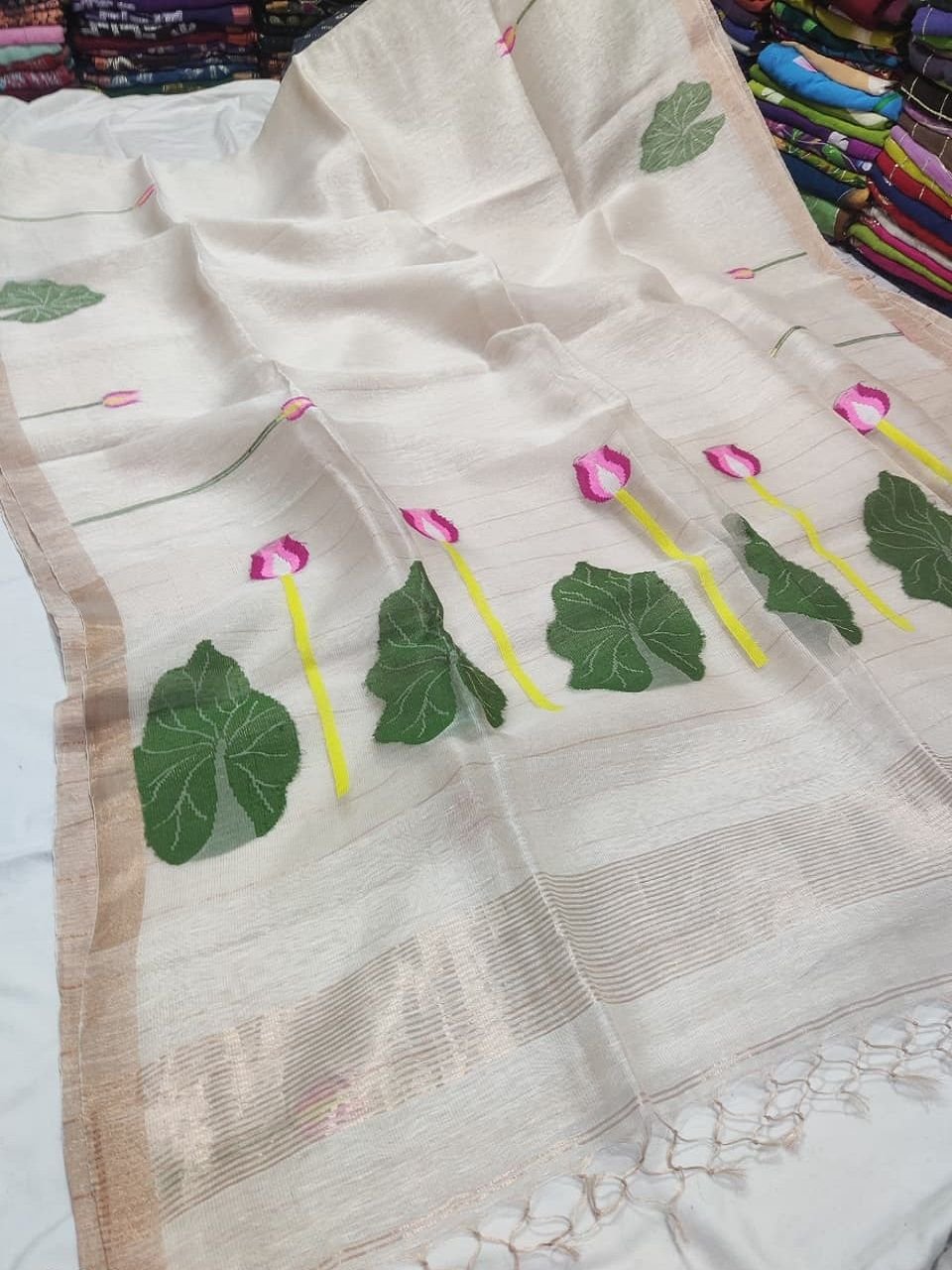 OffWhite Premium Jayashree Tissue Resham Linen Saree OffWhite Premium Jayashree Tissue Resham Linen Saree