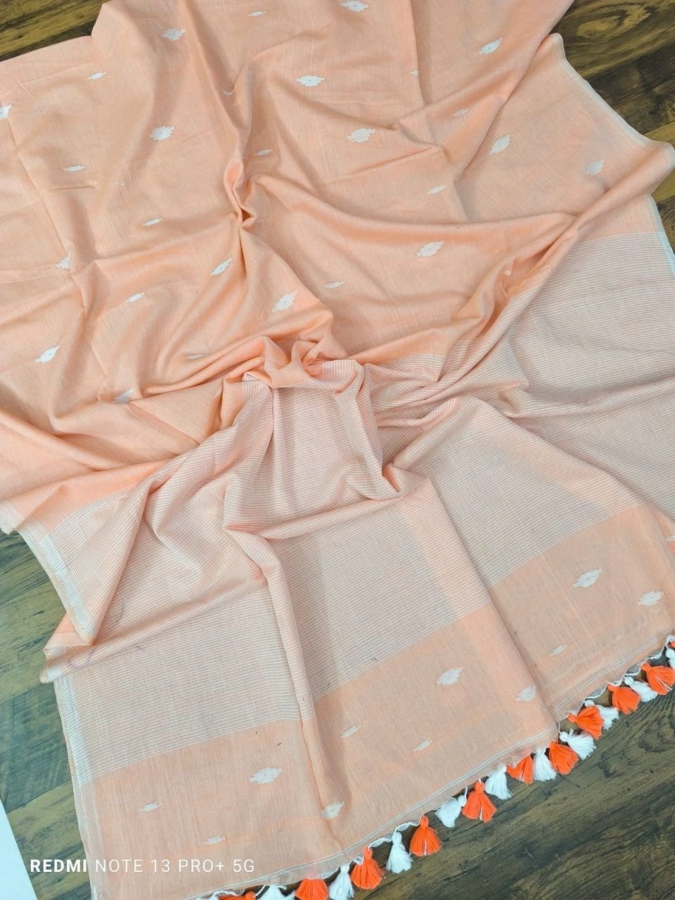 Peach Pure Mul Cotton Jamdani Saree Without Blouse Piece Peach Pure Mul Cotton Jamdani Saree Without Blouse Piece