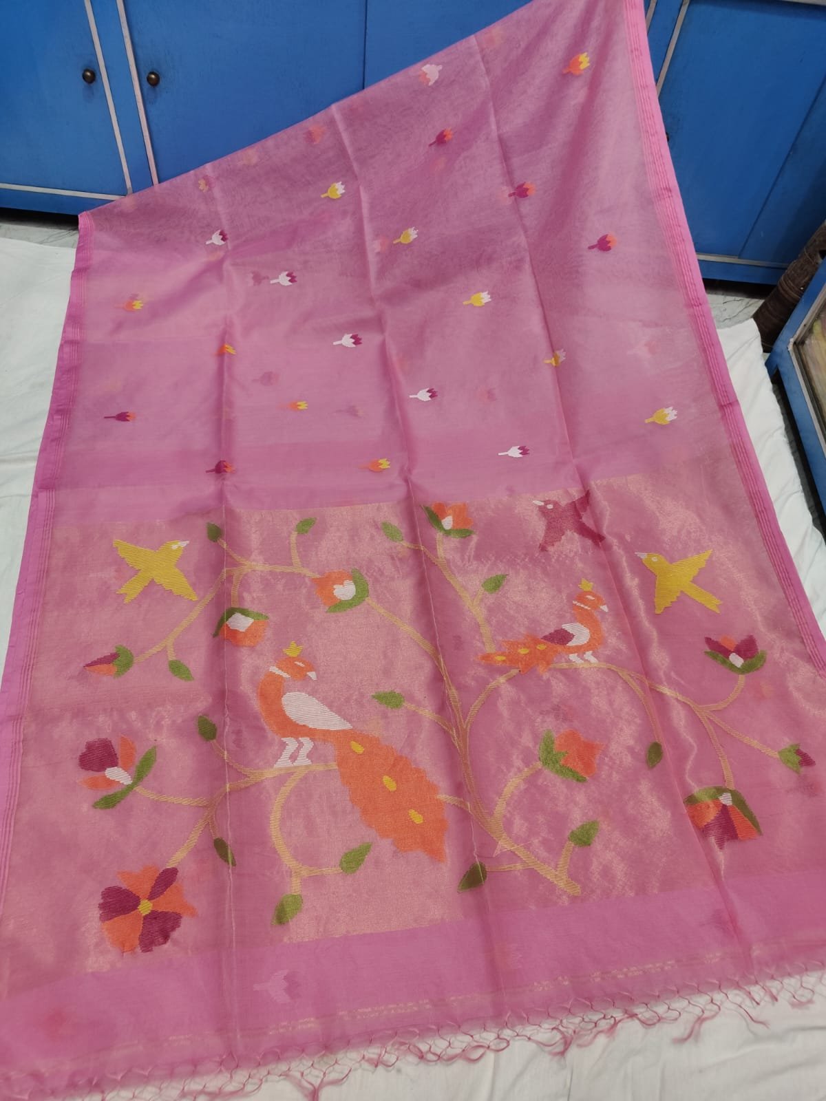 Pink Muslin Jamdani Saree With Paithani Design Pallu Pink Muslin Jamdani Saree With Paithani Design Pallu