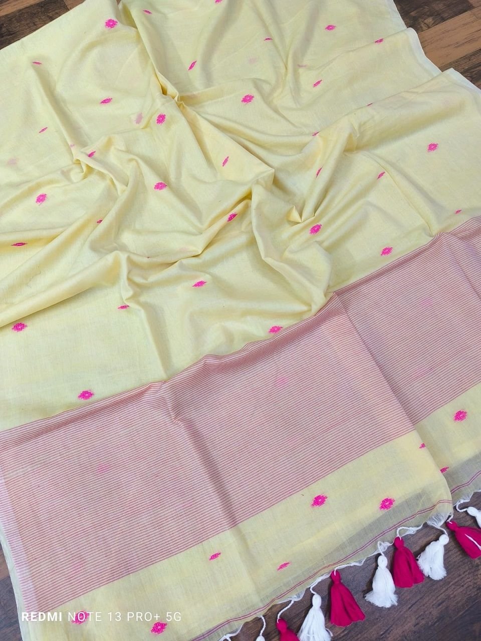 Yellow Pure Mul Cotton Jamdani Saree Without Blouse Piece Yellow Pure Mul Cotton Jamdani Saree Without Blouse Piece