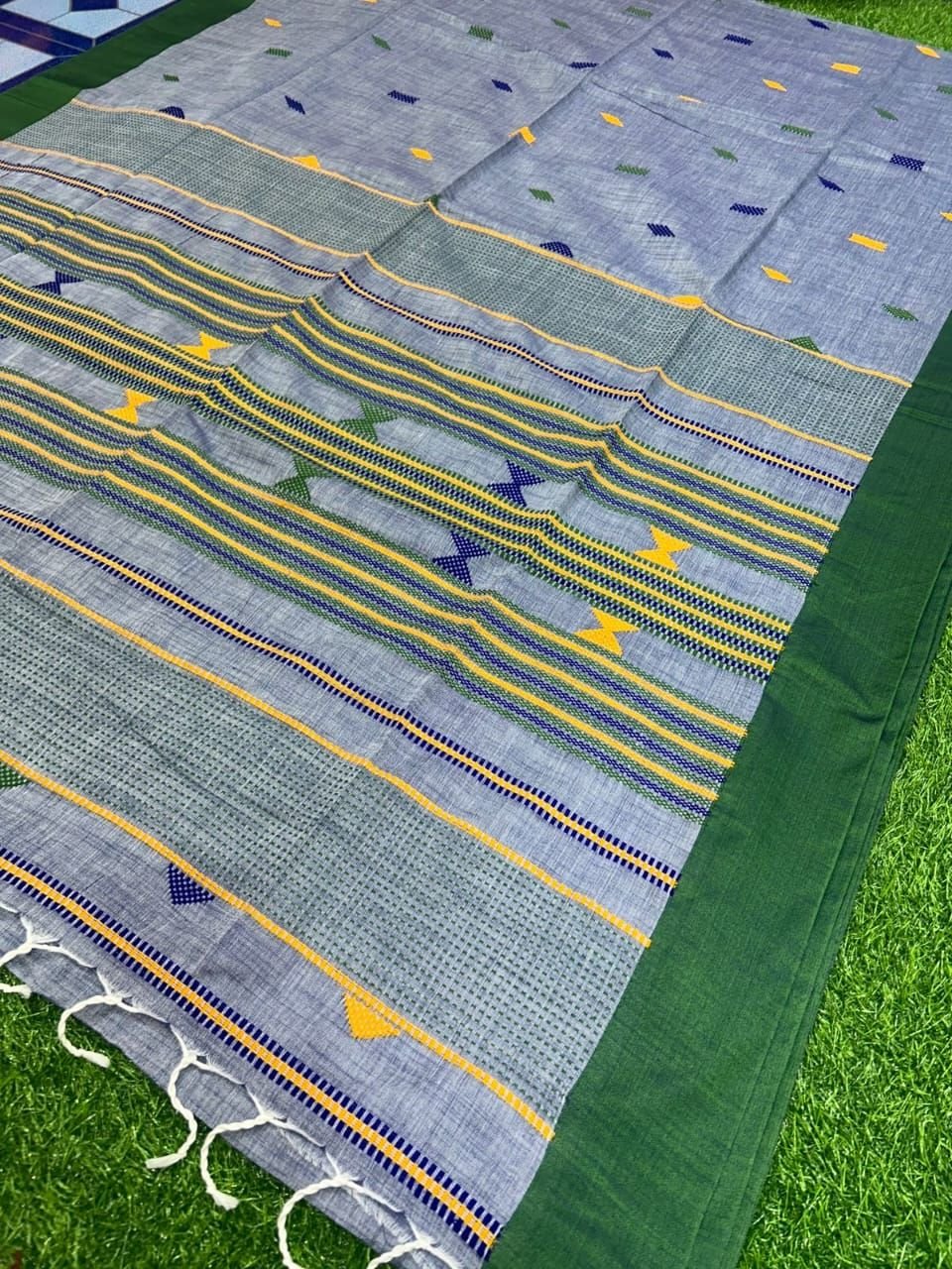 Slate Blue Red Cotton Four Ply Jamdani Handloom Saree