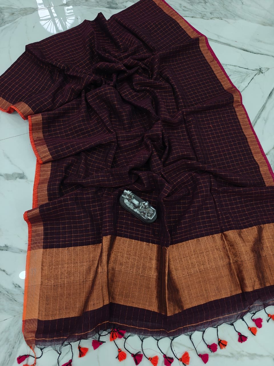 Burgundy Brown Check Pattern Cotton Linen Saree With Running Blouse Burgundy Brown Check Pattern Cotton Linen Saree With Running Blouse