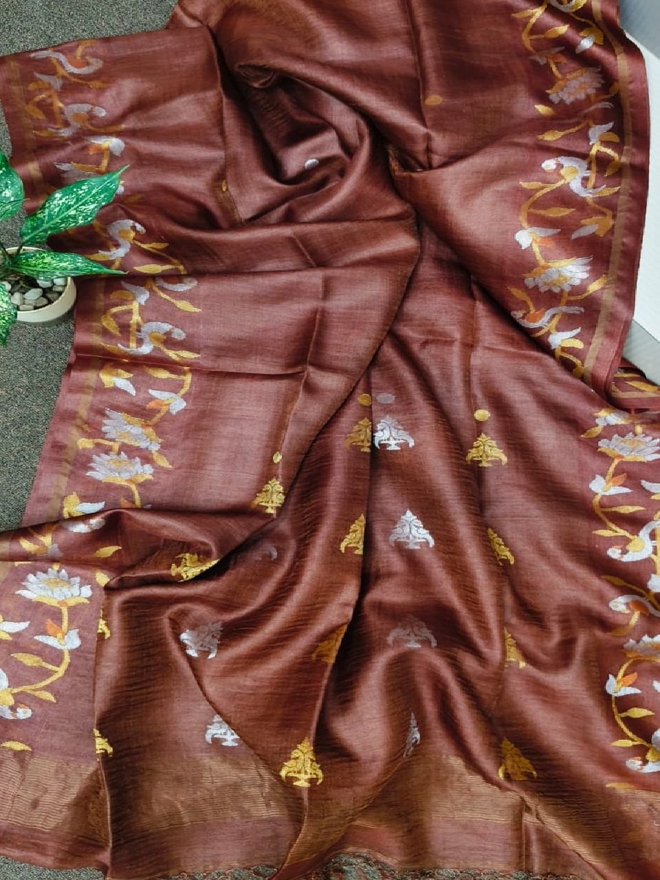Brown Tussar Tissue Banarasi Design Handwoven Saree Brown Tussar Tissue Banarasi Design Handwoven Saree