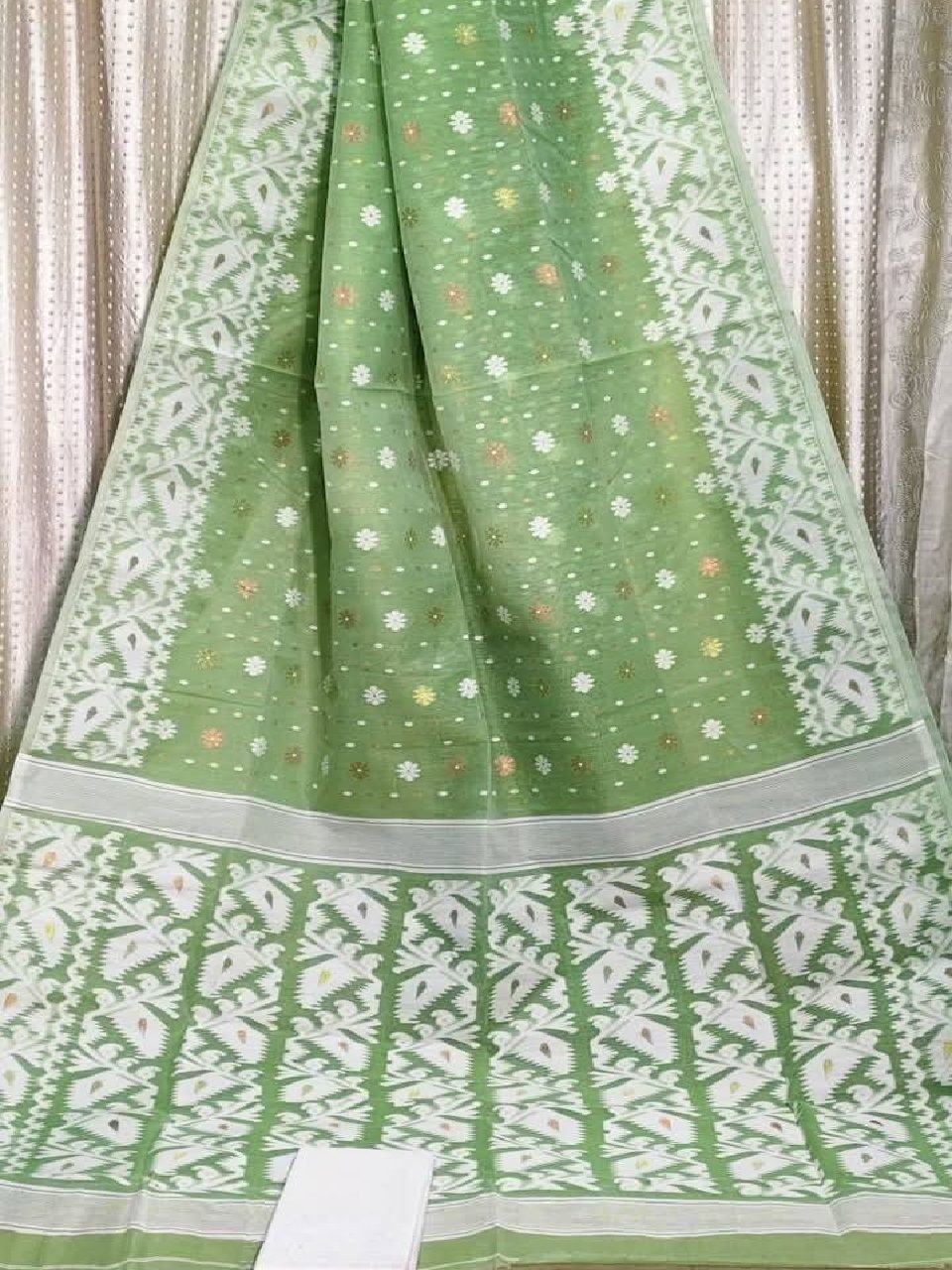 Pista Green White Dhakai Jamdani Saree With Running Blouse Pista Green White Dhakai Jamdani Saree With Running Blouse