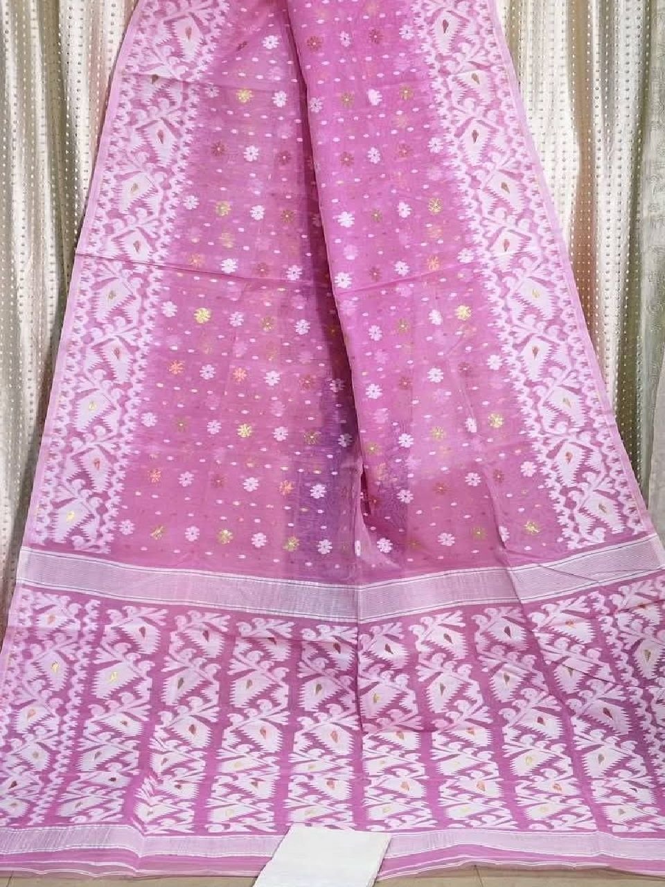 Pretty Pink White Dhakai Jamdani Saree With Running Blouse Pretty Pink White Dhakai Jamdani Saree With Running Blouse