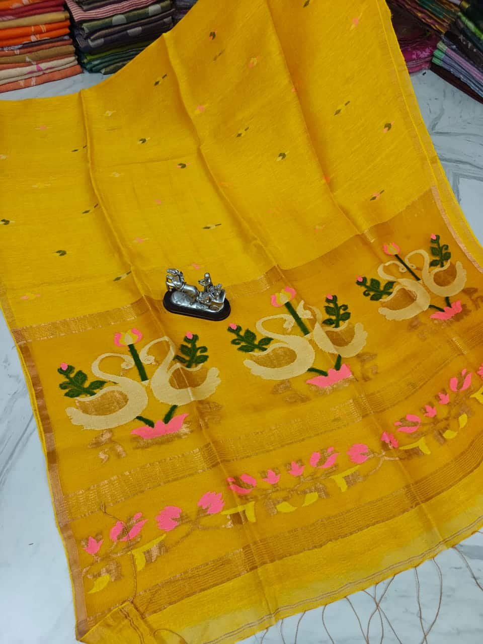Yellow Luxury Jayshree Tissue Linen Swan Design Handwoven Saree Yellow Luxury Jayshree Tissue Linen Swan Design Handwoven Saree