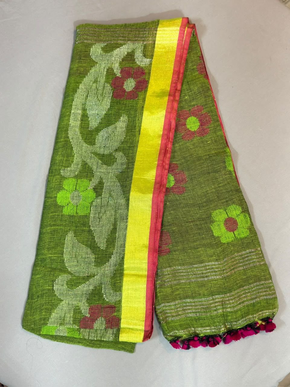 Grass Green Handwoven Cotton Linen Saree with Flower Design PatternSept26 Grass Green Handwoven Cotton Linen Saree with Flower Design PatternSept26