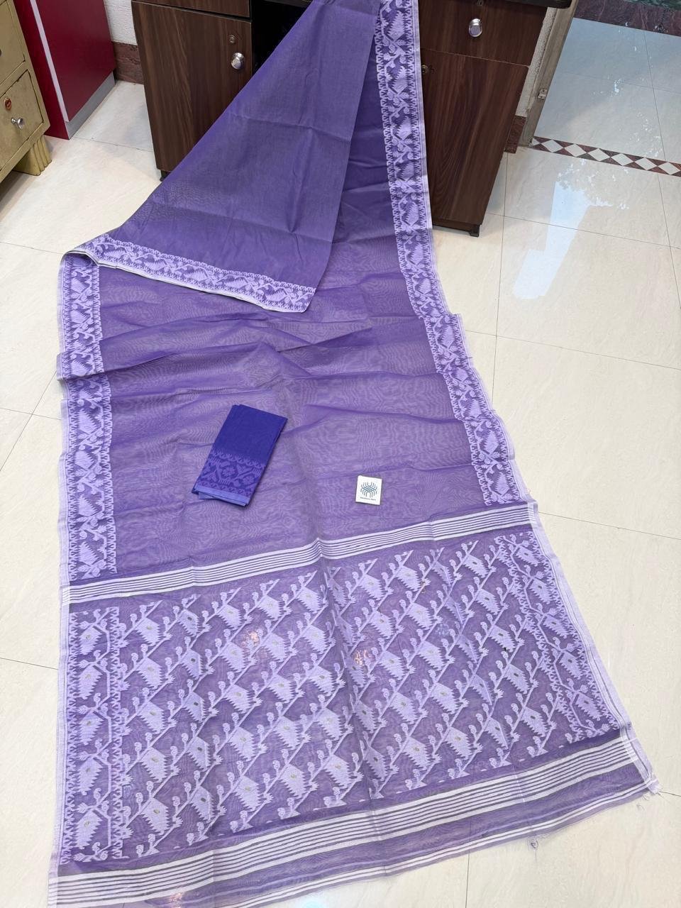 Lavender Dhakai Jamdani Semi Polished With Blouse Piece Lavender Dhakai Jamdani Semi Polished With Blouse Piece