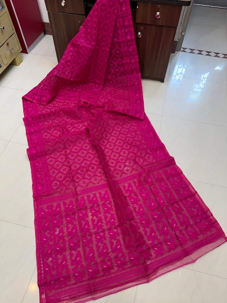Rani Pink Dhakai Jamdani Semi Polished With Blouse Piece Rani Pink Dhakai Jamdani Semi Polished With Blouse Piece
