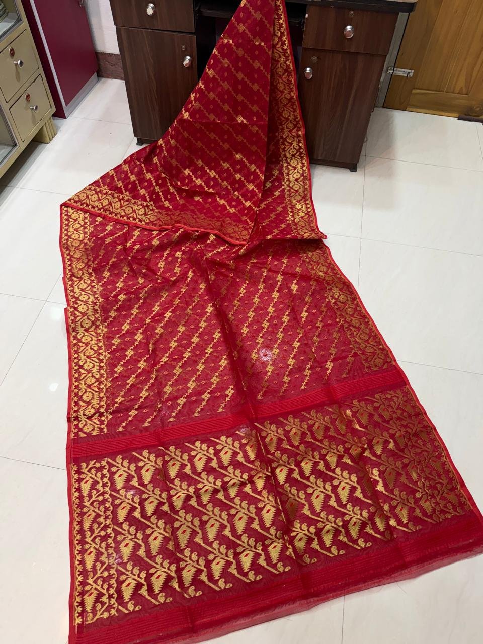 Red Golden Dhakai Jamdani Semi Polished With Blouse Piece Red Golden Dhakai Jamdani Semi Polished With Blouse Piece