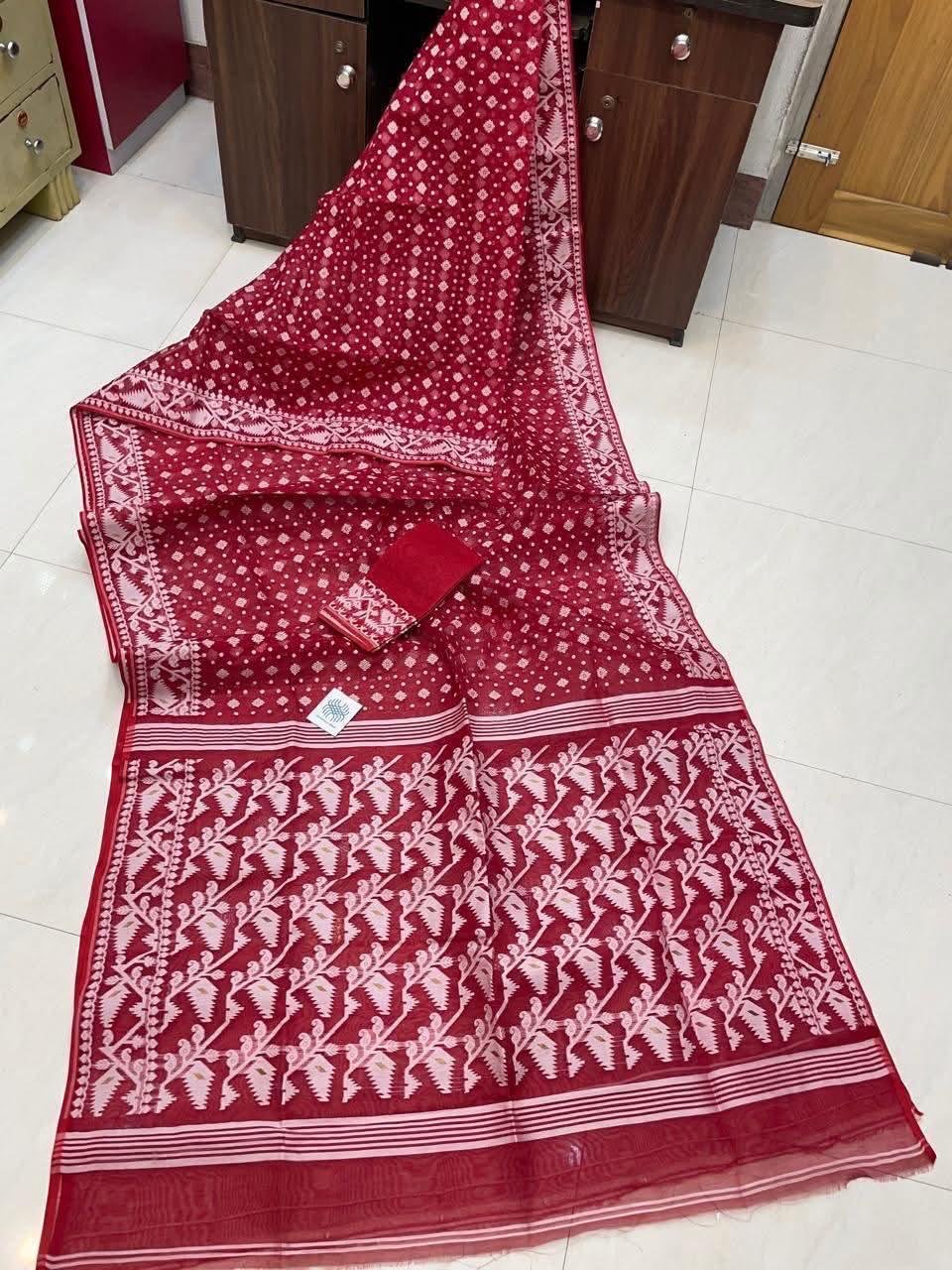 Red White Dhakai Jamdani Semi Polished With Blouse Piece Red White Dhakai Jamdani Semi Polished With Blouse Piece